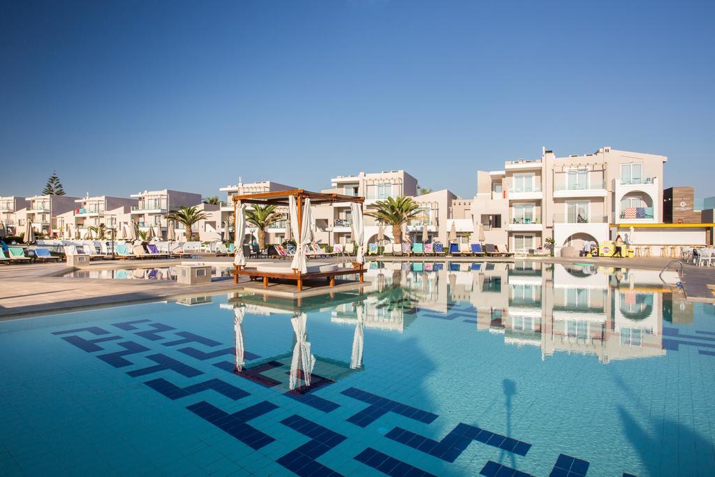 Santa Helena Beach Resort Platanés Exteriör bild