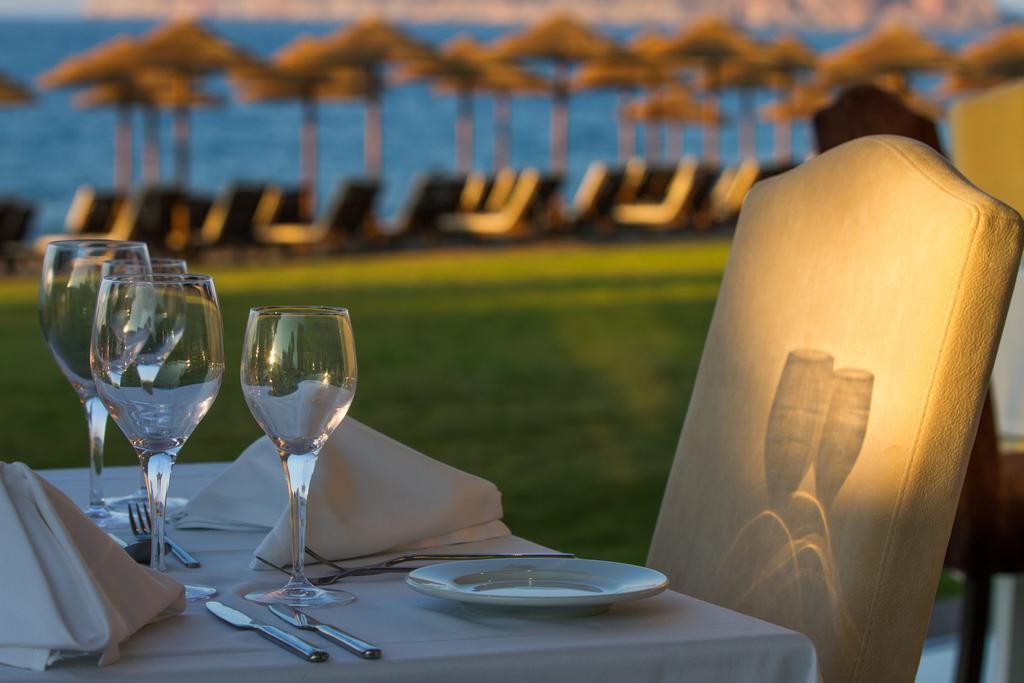 Santa Helena Beach Resort Platanés Exteriör bild