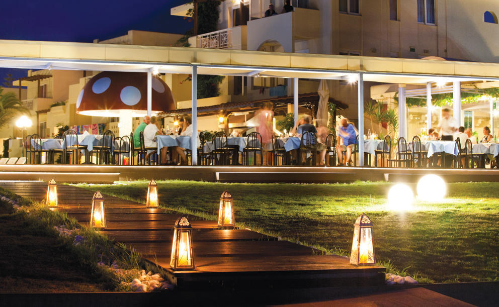 Santa Helena Beach Resort Platanés Exteriör bild