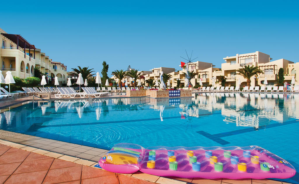 Santa Helena Beach Resort Platanés Exteriör bild