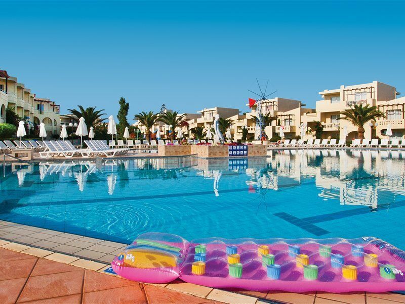 Santa Helena Beach Resort Platanés Exteriör bild